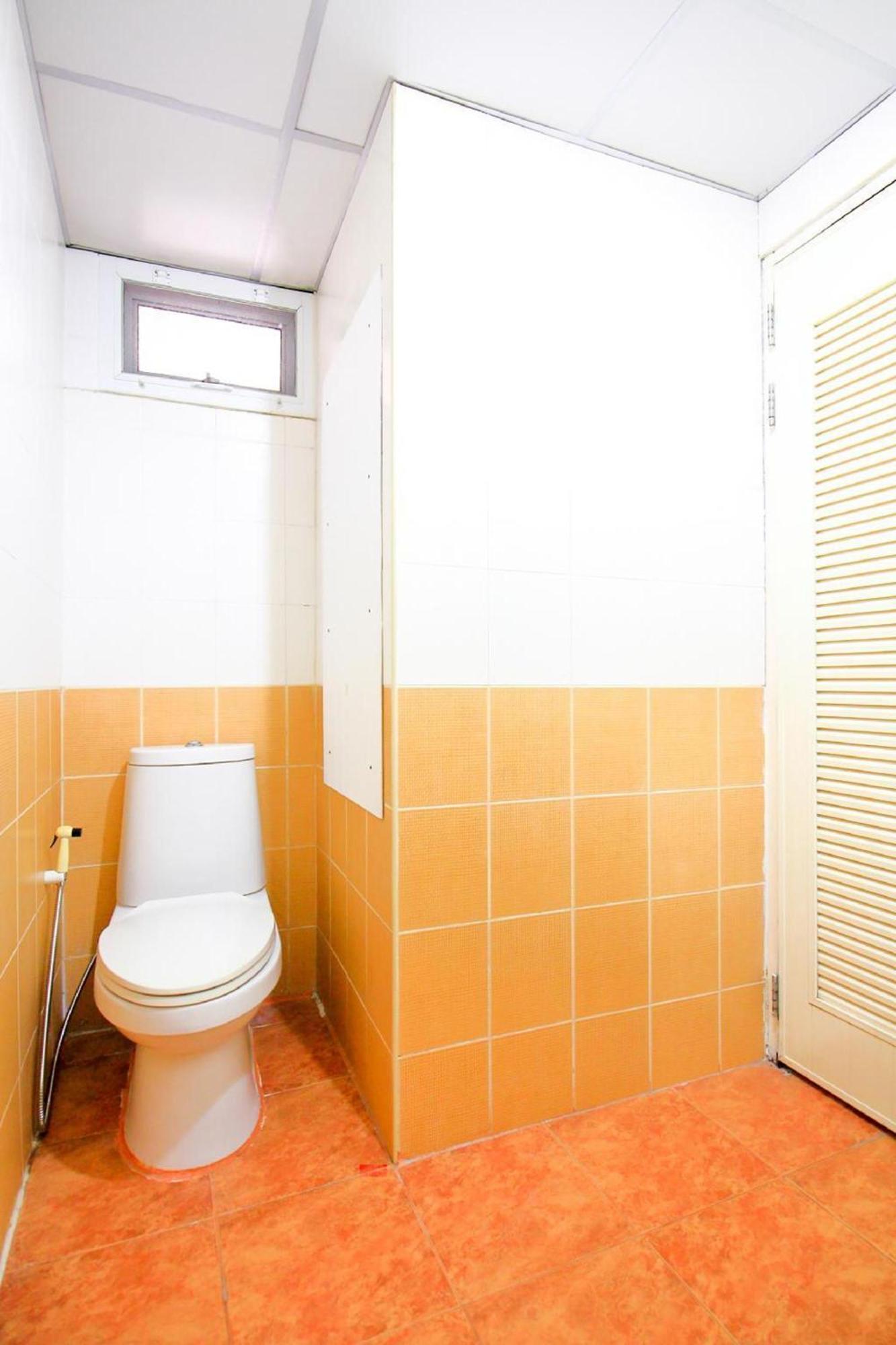 Capital O 411 Grandview Condo 15 Банкок Екстериор снимка