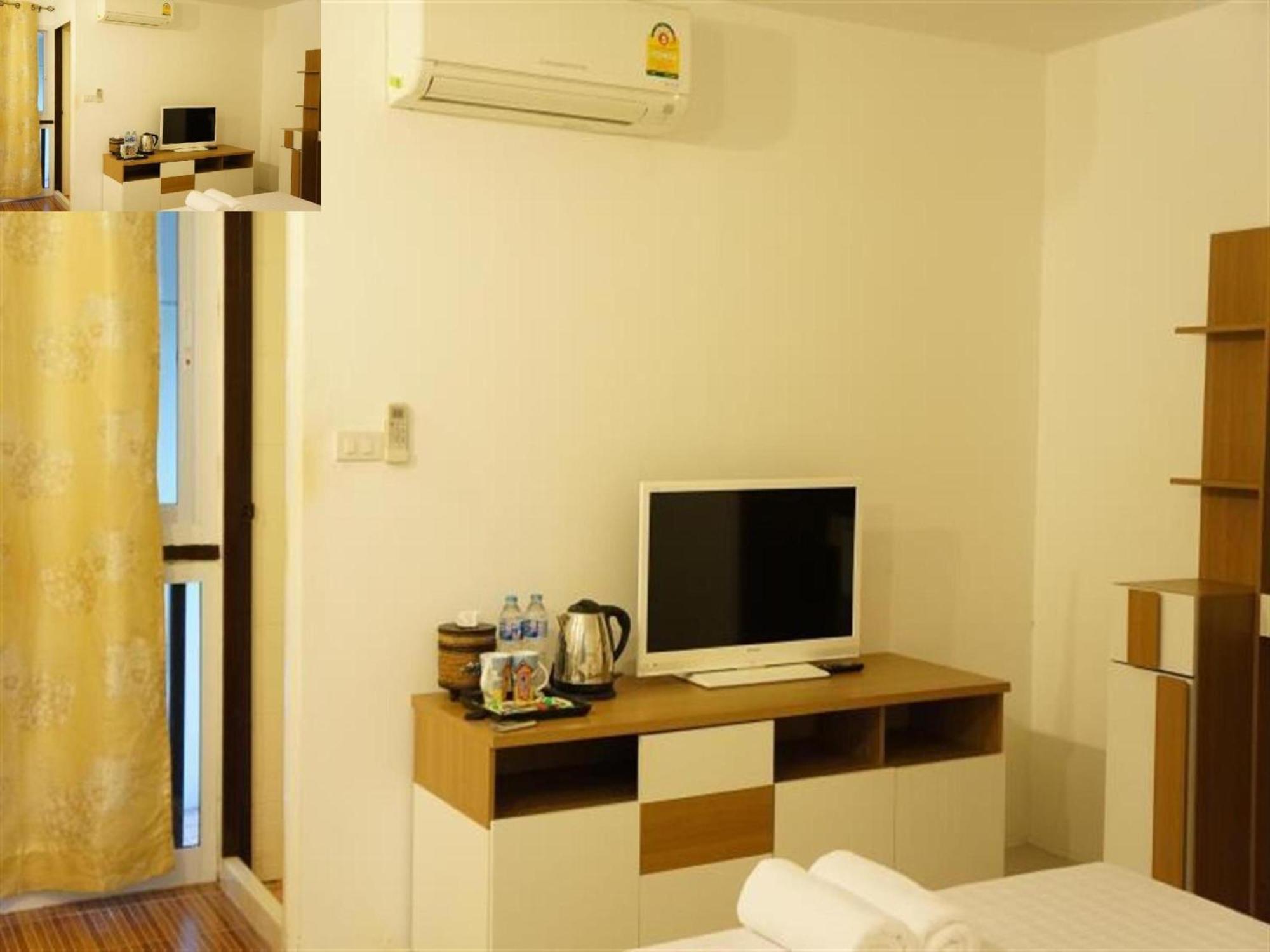 Capital O 411 Grandview Condo 15 Банкок Екстериор снимка
